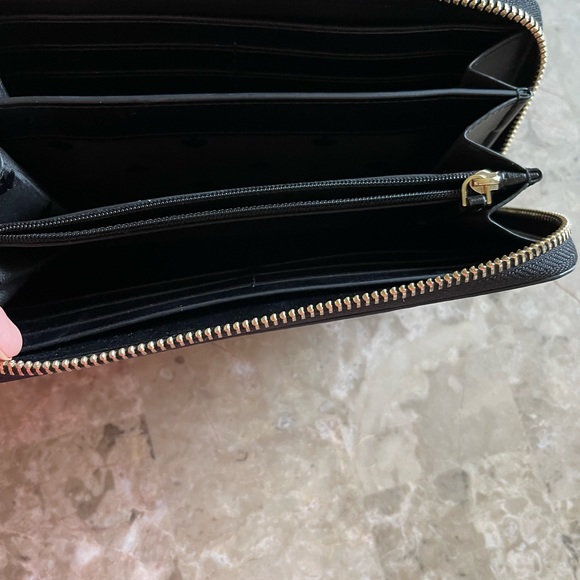 Kate Spade Large Staci Wallet - Picture 4 of 6